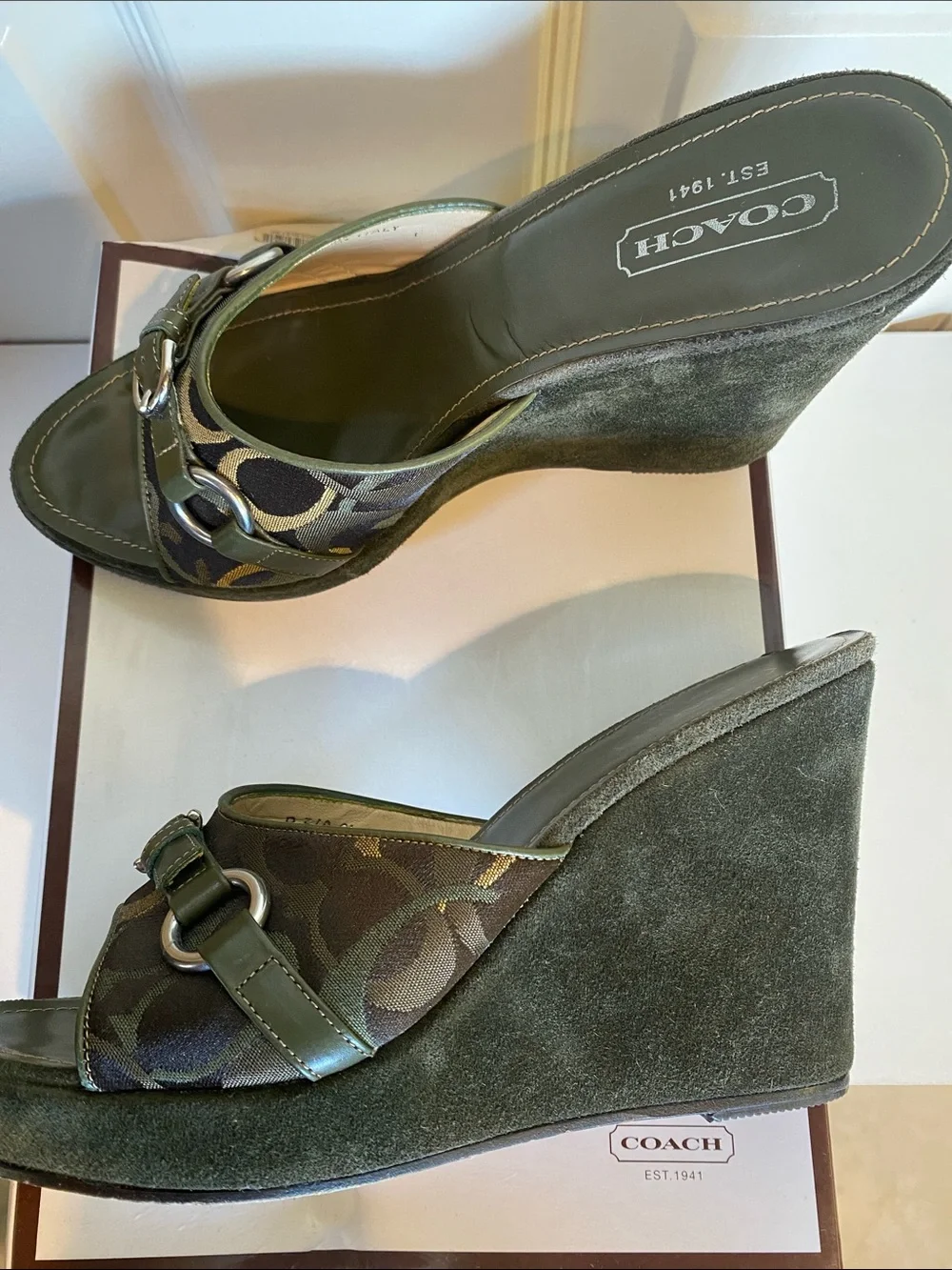 Coach rare slip